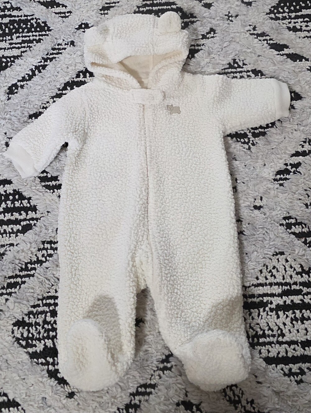 OshKosh B'Gosh Baby Boy Cream Teddy Bear Fleece ZipUp Hooded Footie Sleeper 3M